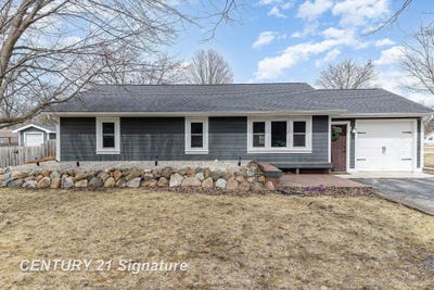 /international/us/5024-kencliff-saginaw-mi-110098491490/