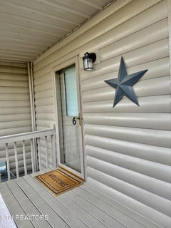 /international/us/470-deerfield-rd-lafollette-tn-110107305698/