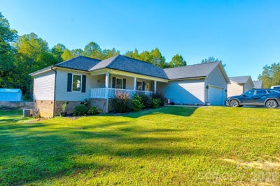 /international/us/301-delview-drive-cherryville-nc-110120054116/