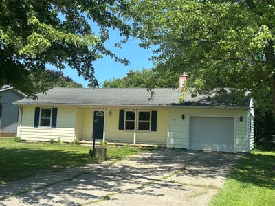 /international/us/585-betty-lou-upper-sandusky-oh-110100816187/