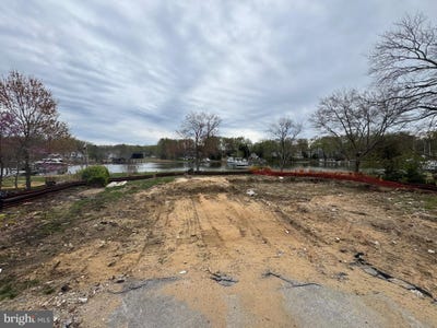 /international/us/3887-cotter-drive-edgewater-md-110100398642/