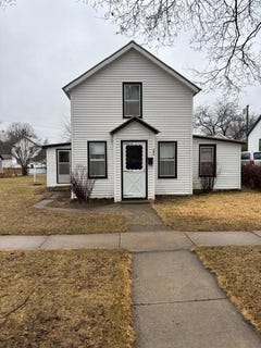 /international/us/206-fremont-street-boscobel-wi-110106207202/