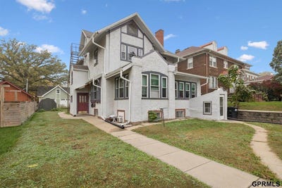 /international/us/1738-south-32nd-avenue-omaha-ne-110108237510/