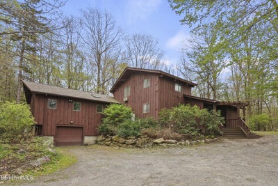 /international/us/422-bonny-rigg-hill-rd-becket-ma-110107953207/