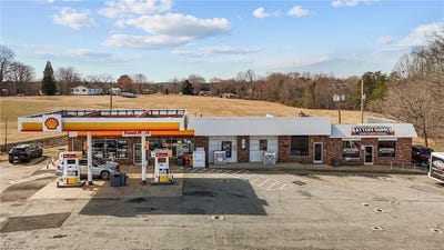 /international/us/3656-us-highway-220-madison-nc-110101909328/