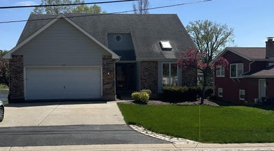 /international/us/187-hilltop-drive-lake-in-the-hills-il-110098436834/?lang=en