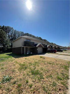 /international/us/2155-w-skyler-drive-fayetteville-ar-110108228062/