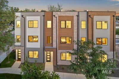/international/us/3249-w-moore-street-boise-id-110108201106/