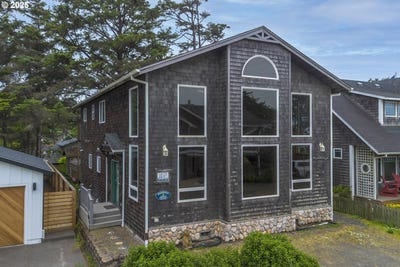 /international/us/163-w-1st-st-cannon-beach-or-110100350118/