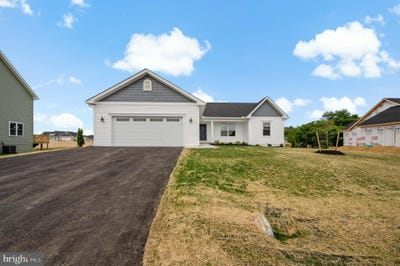 /international/us/lot-581-thoroughbred-terrace-martinsburg-wv-110101256902/