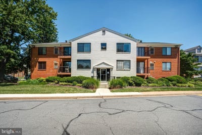 /international/us/125-m-clubhouse-drive-sw-leesburg-va-110109102242/