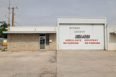 /international/us/3902-college-ave-snyder-tx-110108171279/