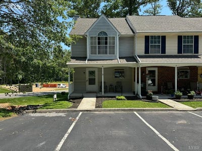 /international/us/6-jefferson-village-drive-forest-va-110100417585/