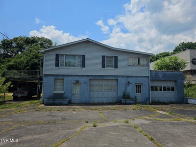 /international/us/5239-us-hwy-421-pennington-gap-va-110100812274/
