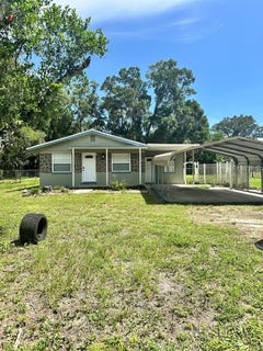 /international/us/719-sw-4th-ave-chiefland-fl-110101138870/