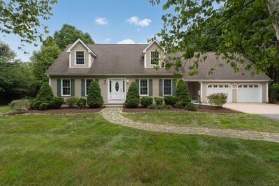 /international/us/551-boston-post-road-waterford-ct-110101003897/