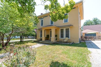 /international/us/703-jersey-street-baldwin-city-ks-110101113308/