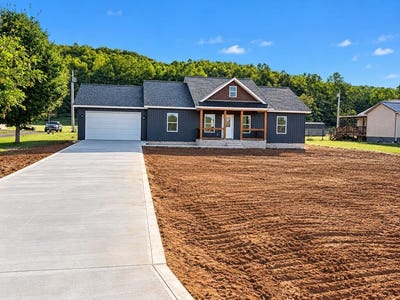 /international/us/154-thomas-rd-livingston-tn-110120465278/