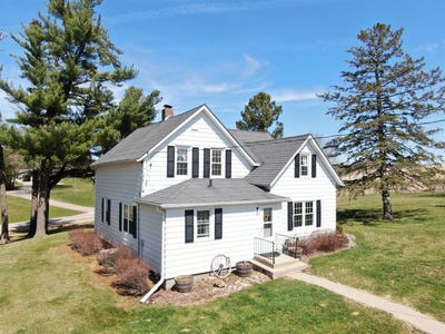 /international/us/e6993-county-road-y-viroqua-wi-110107280220/
