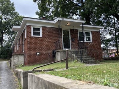 /international/us/421-w-kingston-avenue-charlotte-nc-110107736319/