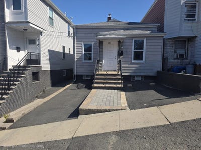 /international/us/1514-71st-st-north-bergen-nj-110105035731/