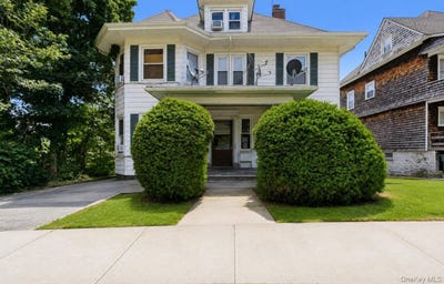 /international/us/27-soundview-street-port-chester-ny-110108628081/