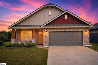 /international/us/1037-spruce-grove-road-duncan-sc-110107697948/