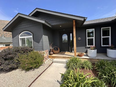/international/us/220-parkside-dr-bellevue-id-110108338319/