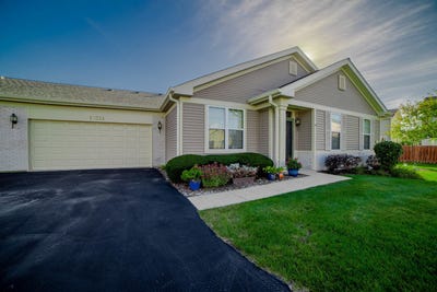 /international/us/16334-crescent-lake-drive-crest-hill-il-110110405816/