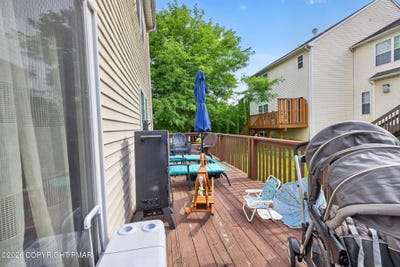 /international/us/142-willow-drive-easton-pa-110109121697/