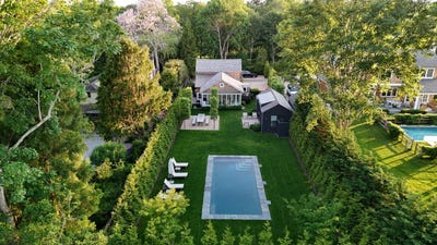 /international/us/6-cozzens-lane-amagansett-ny-110107843431/