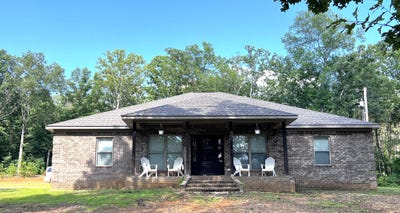 /international/us/622-hall-road-mantachie-ms-110108823324/