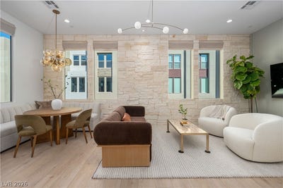 /international/us/1543-stone-perch-street-las-vegas-nv-110108192649/