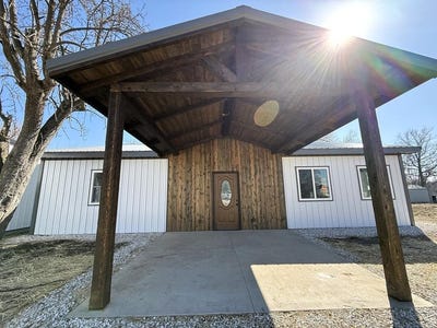 /international/us/401-bloomington-street-bevier-mo-110106550928/