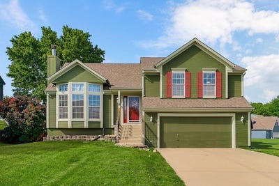 /international/us/20839-s-skyview-lane-spring-hill-ks-110108364199/