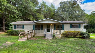 /international/us/144-forest-street-auburn-al-110110365177/