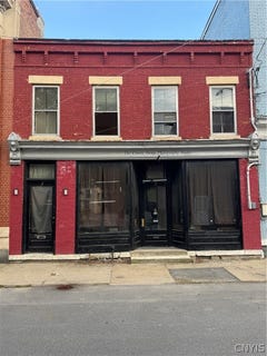 /international/us/7-division-street-fort-plain-ny-110108208733/