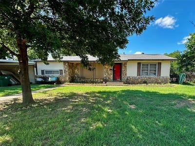 /international/us/1010-w-custer-street-seymour-tx-110100132868/