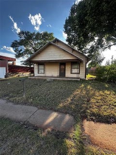/international/us/805-n-4th-street-sayre-ok-110108469174/
