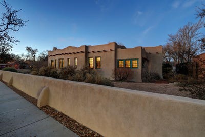 /international/us/504-luna-boulevard-nw-albuquerque-nm-110096878190/