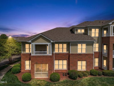 /international/us/828-waterford-lake-drive-cary-nc-110107213873/