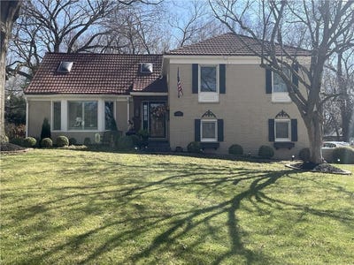 /international/us/5405-w-80th-street-prairie-village-ks-110108061106/