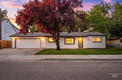 /international/us/847-w-pine-ave-meridian-id-110108536324/
