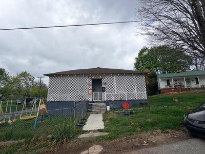 /international/us/113-ridge-ave-beckley-wv-110107282423/