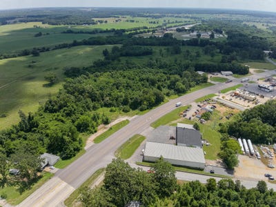 /international/us/1604-s-us-highway-63-west-plains-mo-110087973175/