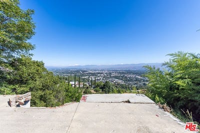 /international/us/7803-torreyson-dr-los-angeles-ca-110097882571/?lang=de