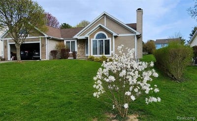 /international/us/5926-buttonwood-drive-meridian-twp-mi-110108259932/