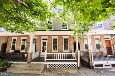 /international/us/111-pearl-street-lancaster-pa-110107852320/