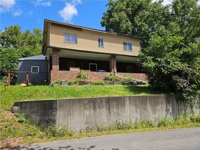 /international/us/503-finks-run-rd-north-fayette-pa-110119689565/