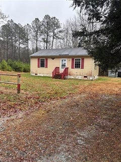 /international/us/53-leetown-road-lancaster-va-110106239995/